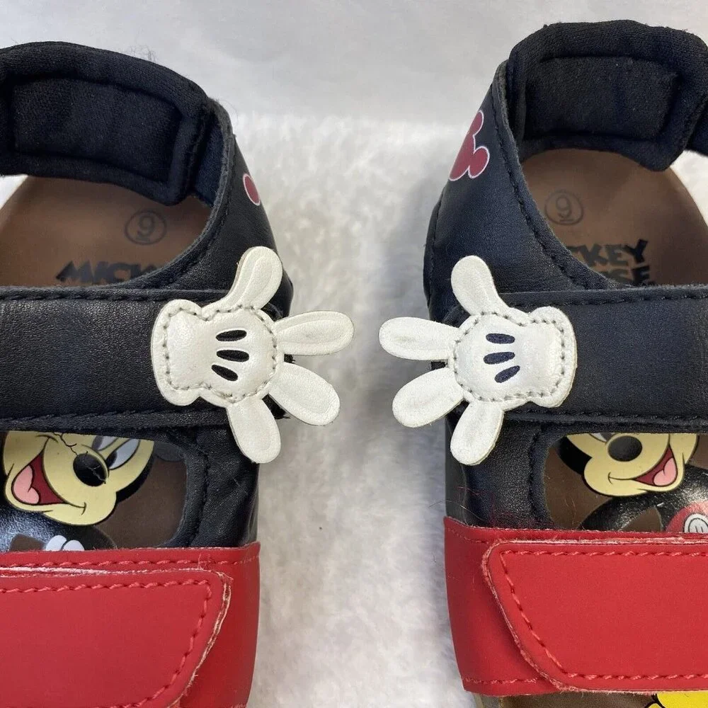 Mickey Mouse Disney Master of Arts Sandals Kids Sz 9 Red/Black Adjustable Straps